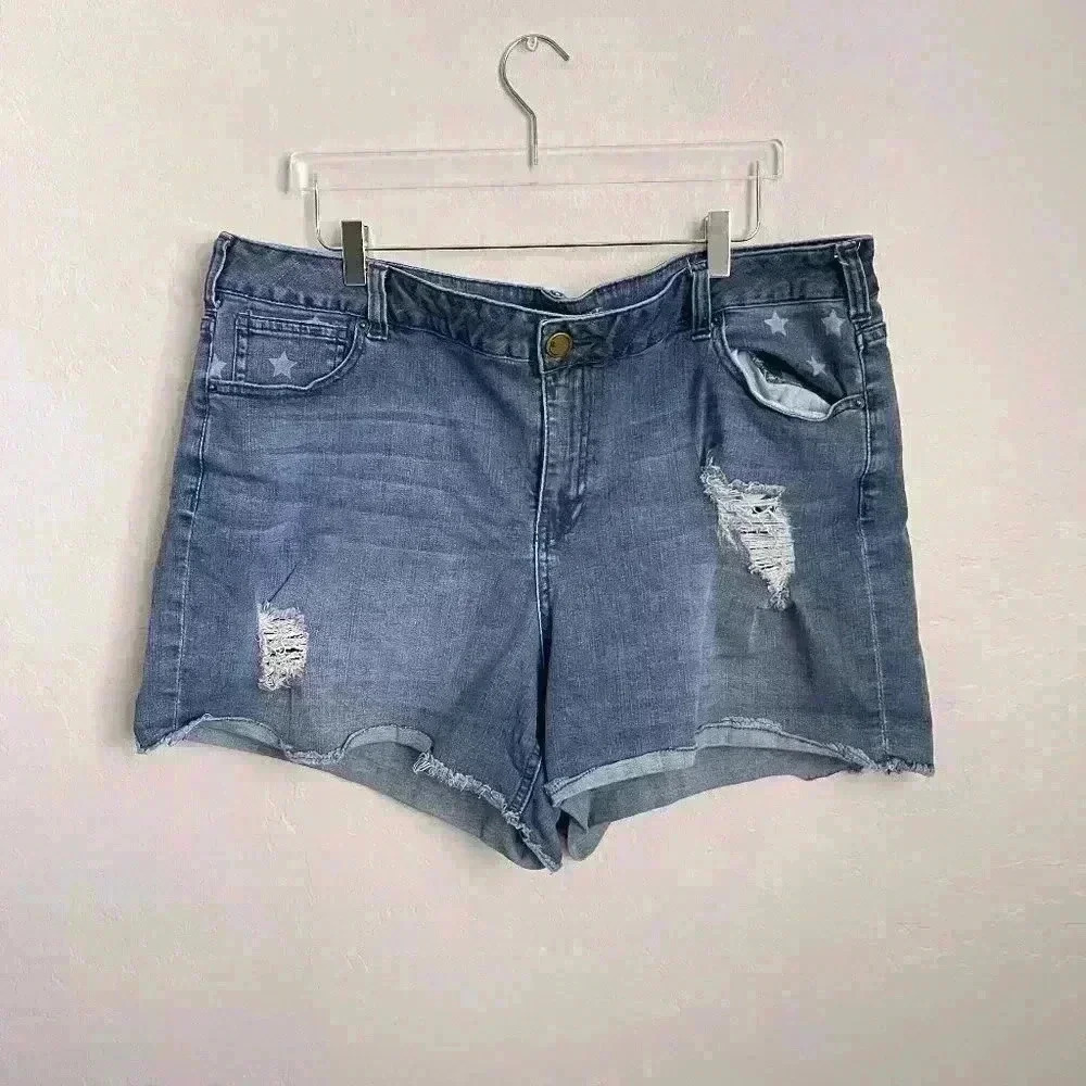 Lane Bryant Weekend Distressed Star Pocket Shorts